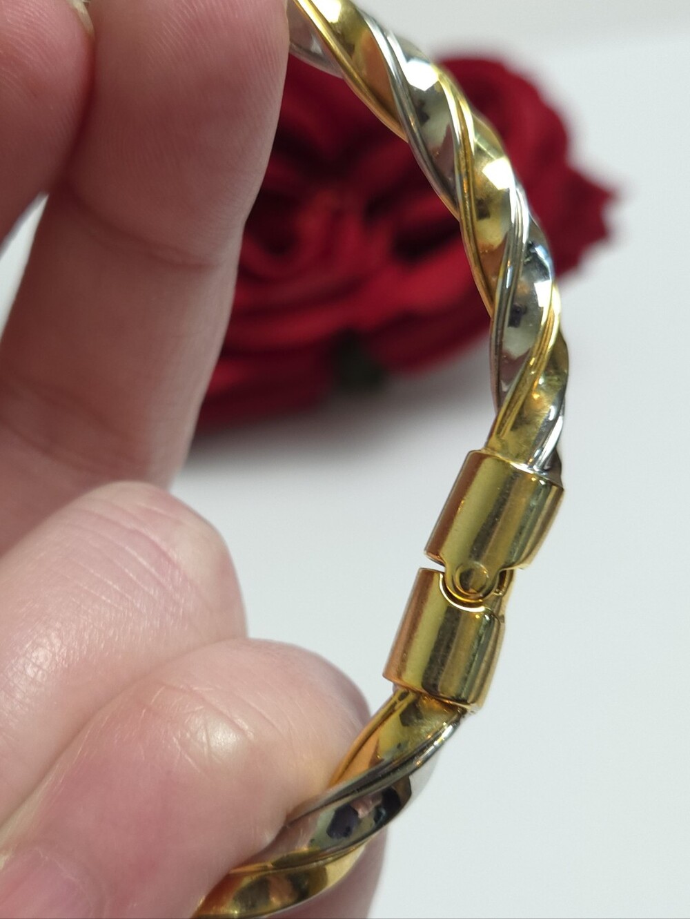 Silver & Gold Tone Twist Rope Style Hinged Bracelet Designer Style - Picture 8 of 10